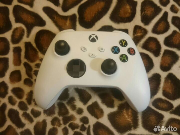Xbox Series S, X, One S, пк