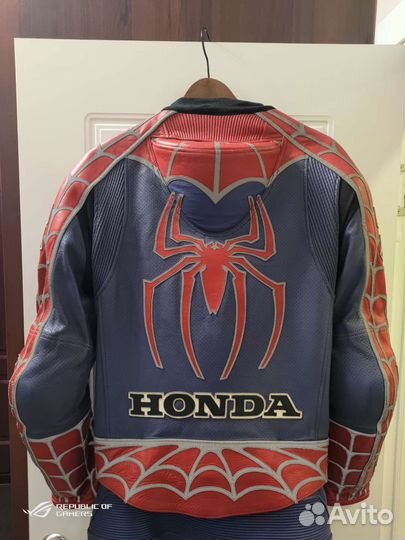 Мотокомбинезон dainese