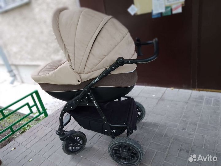 Коляска Retrus Futuro LUX 3 в 1