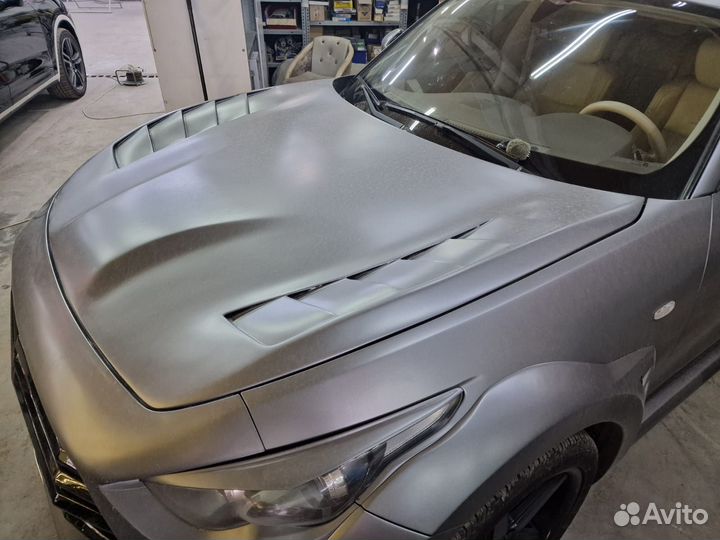 Пластиковый капот Infiniti FX / QX