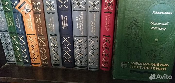 Продам собрание книг 20 томов