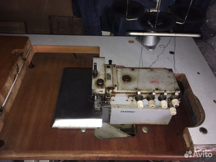 Оверлок textima 8515