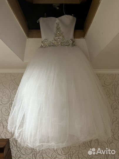 Пышное платье для девочки 122 128