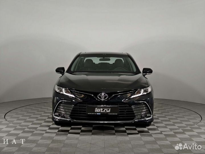 Toyota Camry 2.0 CVT, 2023