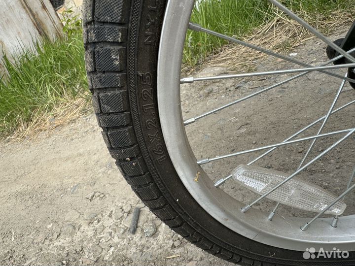Велосипед r16