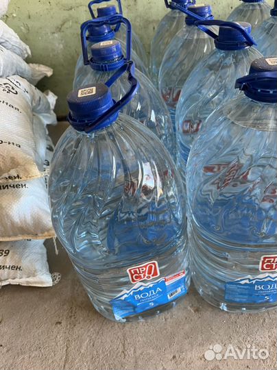 Бутылка для воды 5 литров