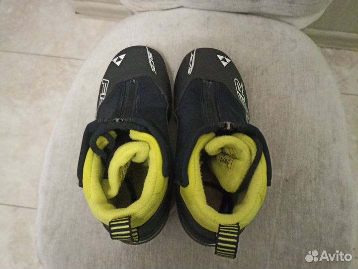 Лыжные ботинки fischer 34 размер