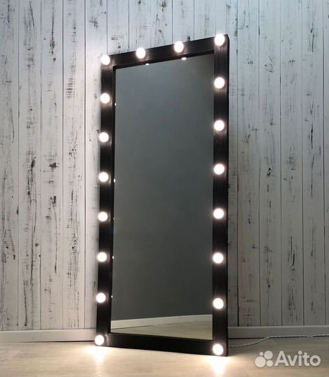 Зеркало с подсветкой