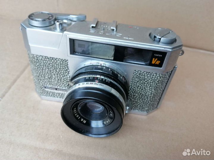 Плёночный фотоаппарат Taron