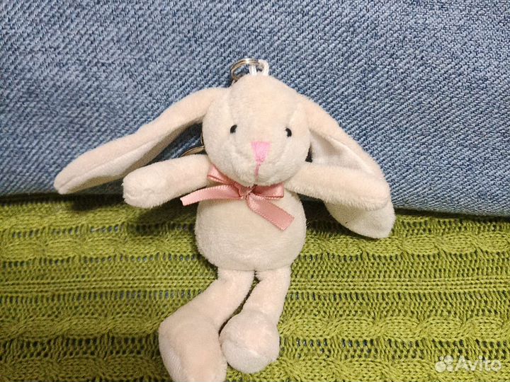 Брелок-зайка