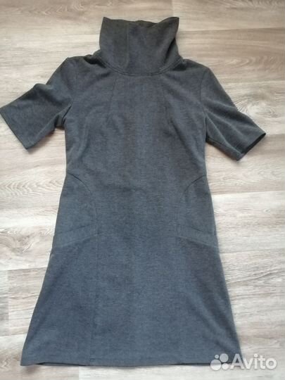 Платье женское 46 размер