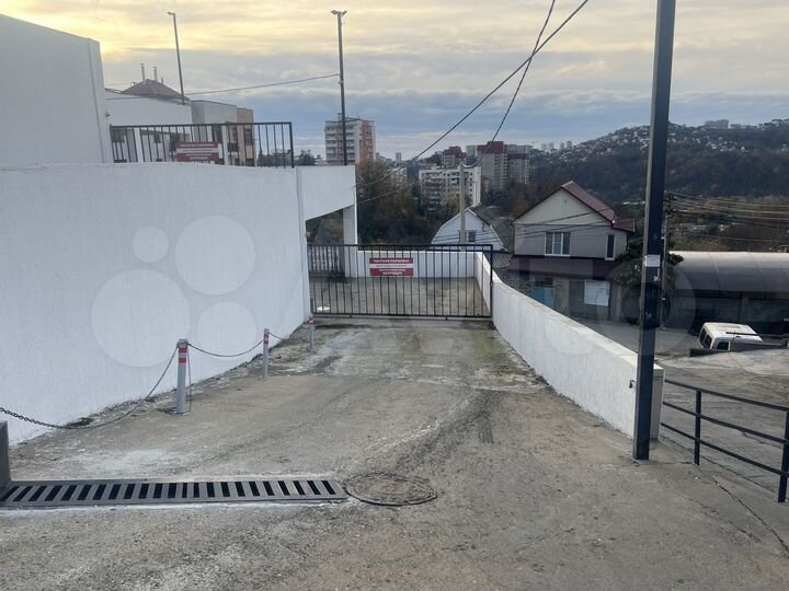 Машиноместо, 16 м²