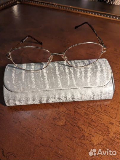 Оправа производство Италия