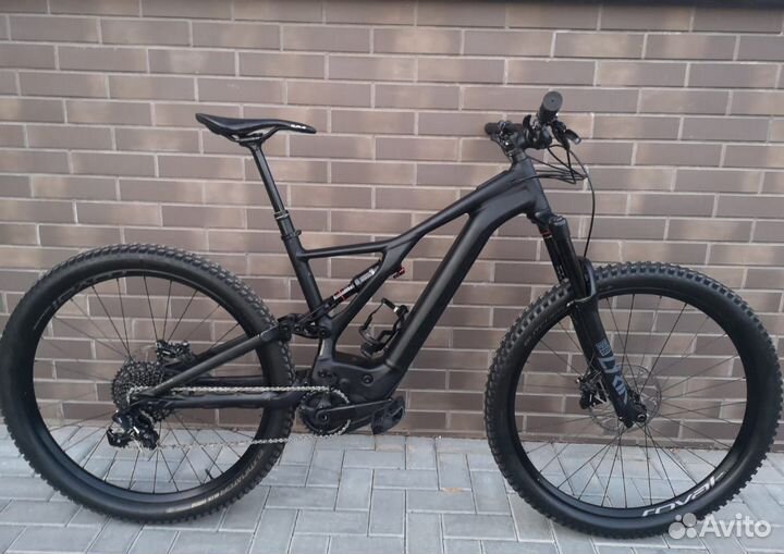 Specialized Turbo Levo Comp 700Wh 90Nm 2020 - 21