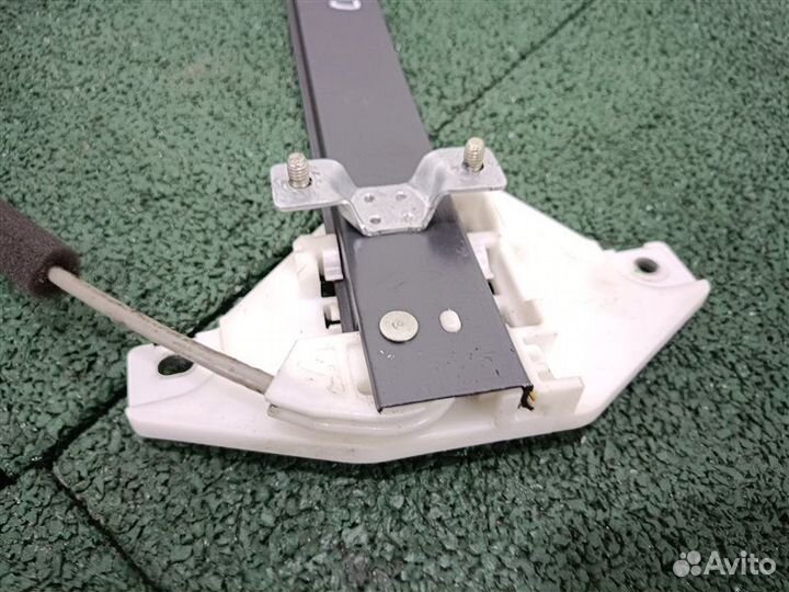 Стеклоподъемник передний правый Chevrolet Captiva