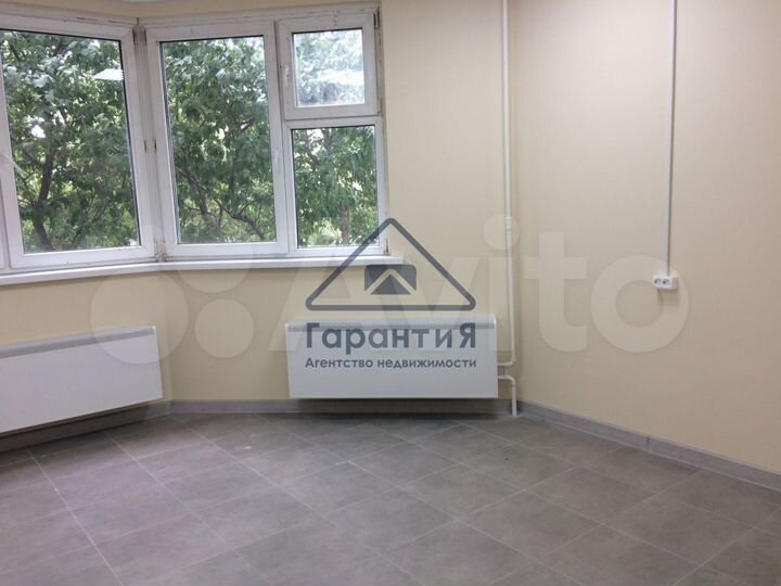 Офис, Совхозная ул., 8