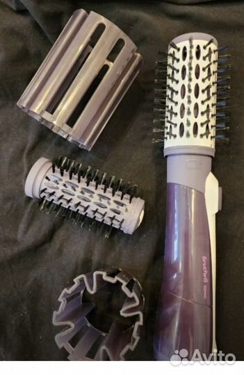 Фен-щетка новый 2 насадки