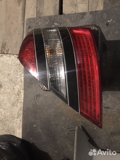 Фонарь мерседес задний 221