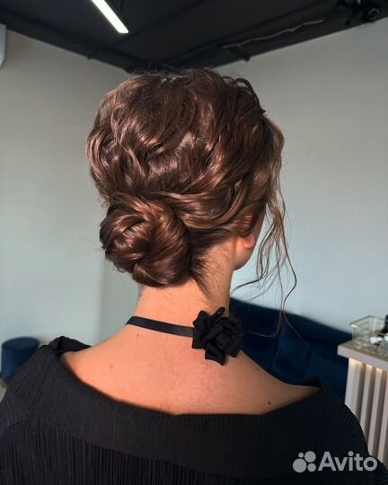 Макияж и прическа