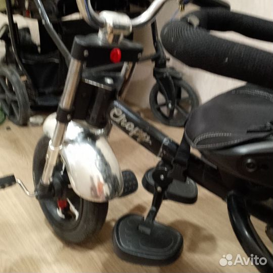 Трехколесный велосипед