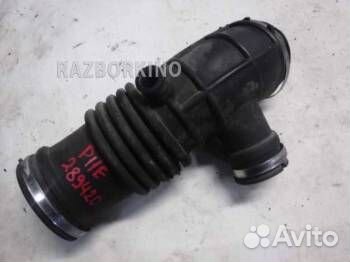 Патрубок воздушного фильтра 165782F200