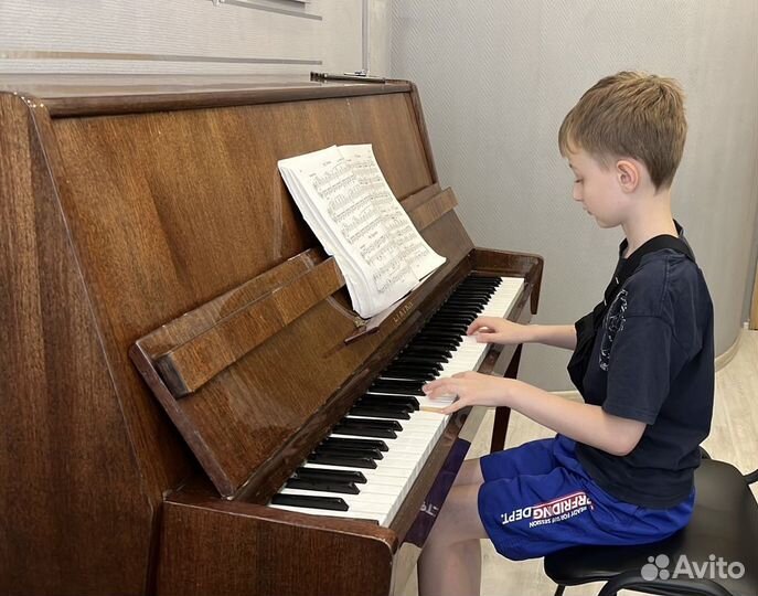 Репетитор по фортепиано в Митино