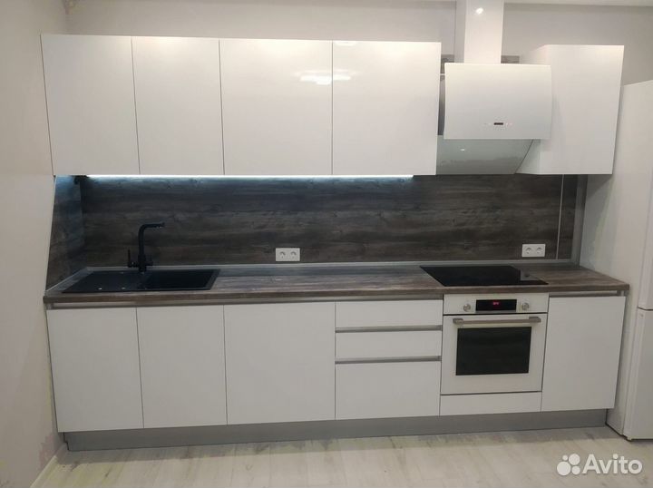 Кухонный гарнитур прямой