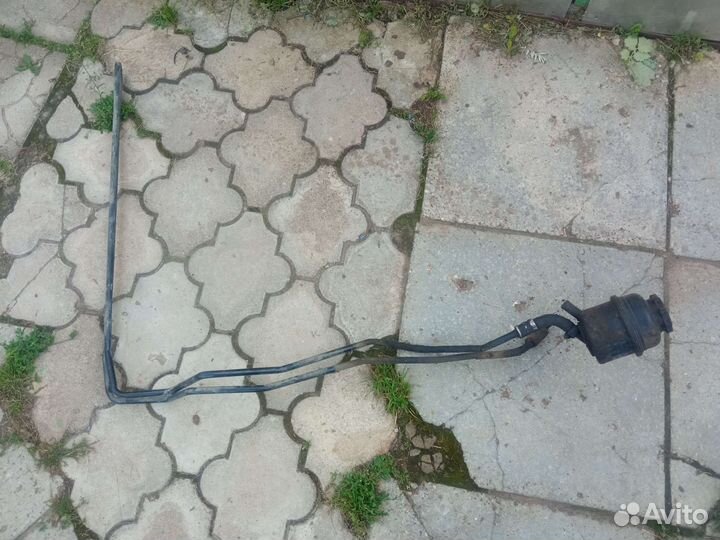 Трубка гура на опель омега б