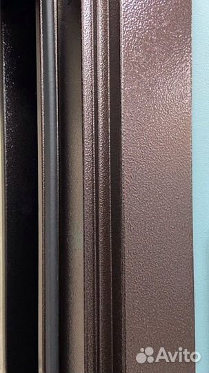 Входная дверь