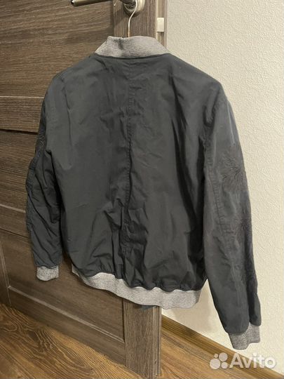 Бомбер levis, оригинал