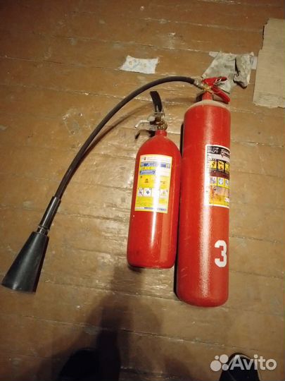 Огнетушитель порошковый просроченный