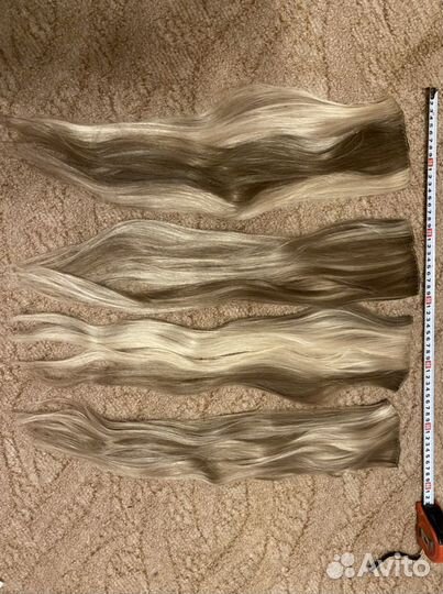 Волосы на заколках