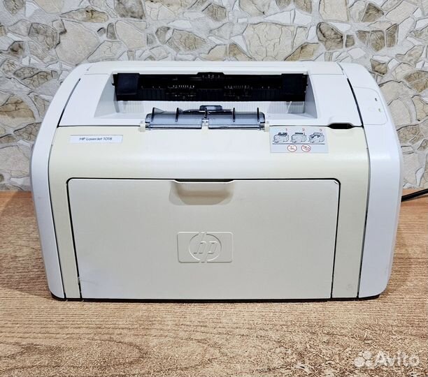 Лазерный принтер HP LaserJet 1018