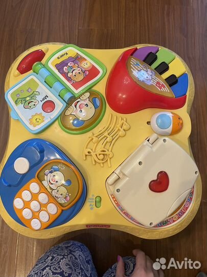 Развивающий музыкальный столик