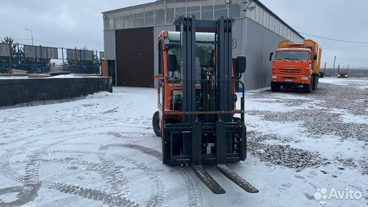 Вилочный погрузчик Heli CPCD30, 2023