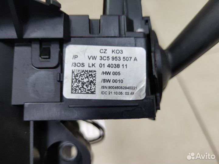 Блок подрулевых переключателей Volkswagen Passat