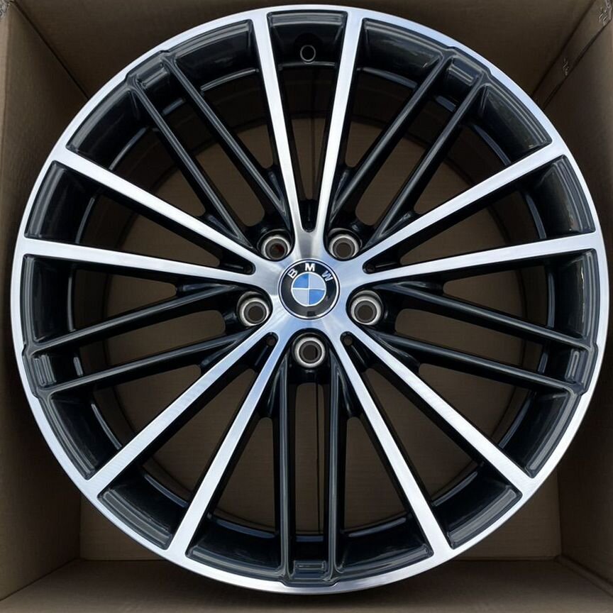 Литые диски BMW 8×R19 5×112