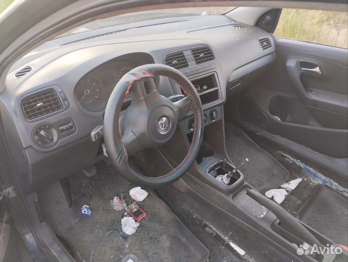 Volkswagen Polo седан в разбор