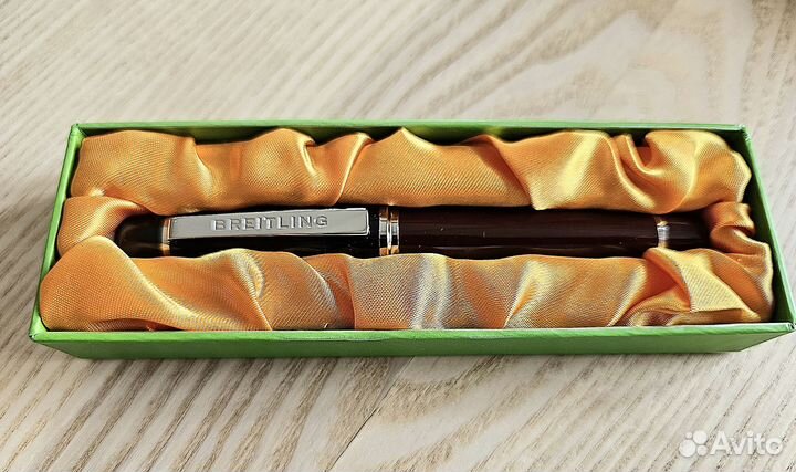 Breitling ручка