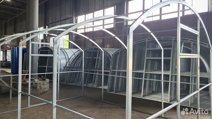 Теплица прямостенная из поликарбоната