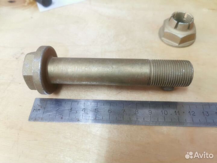 Болт с гайкой М20х1,5. СССР