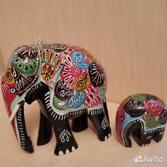 Статуэтка слон дерево. Шри-Ланка