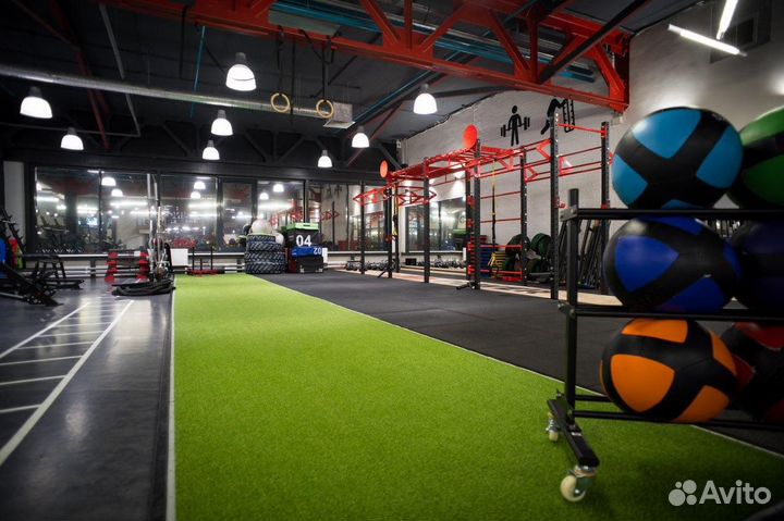 Абонемент в фитнес клуб с бассейном