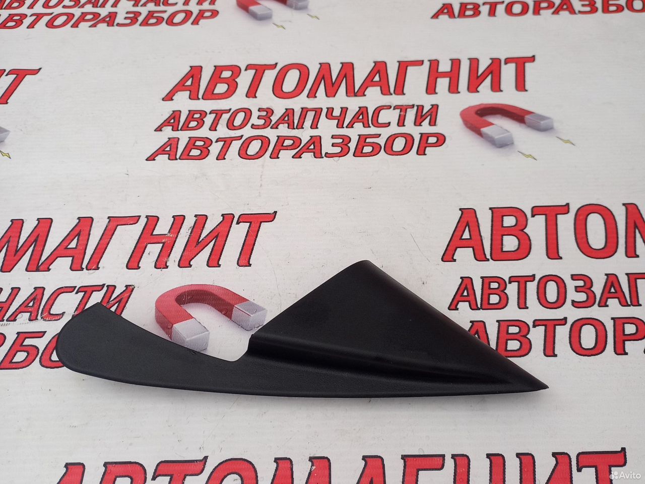 Уголок зеркала левый Хендай Элантра 7 CN 20-23