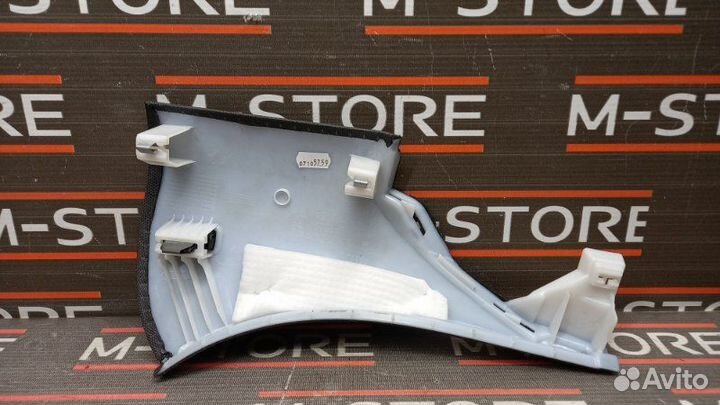 Обшивка стойки задняя правая Audi A5 8T cdnc 2010