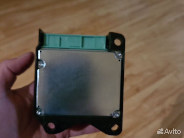 Блок управления подушки безопасности