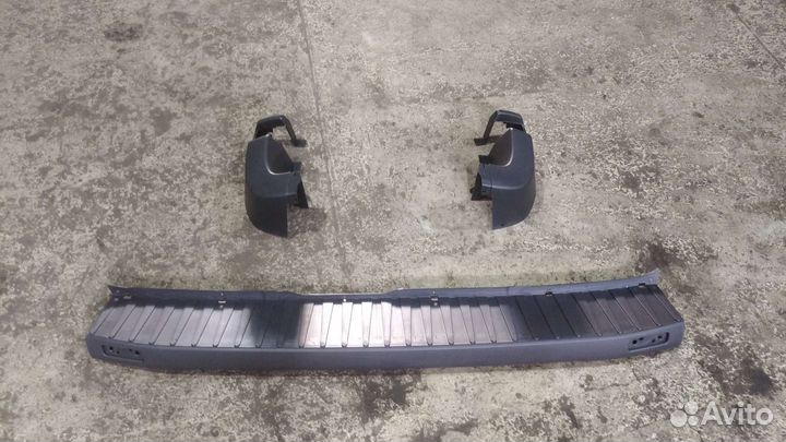 Клык заднего бампера Форд Транзит 2014-2023