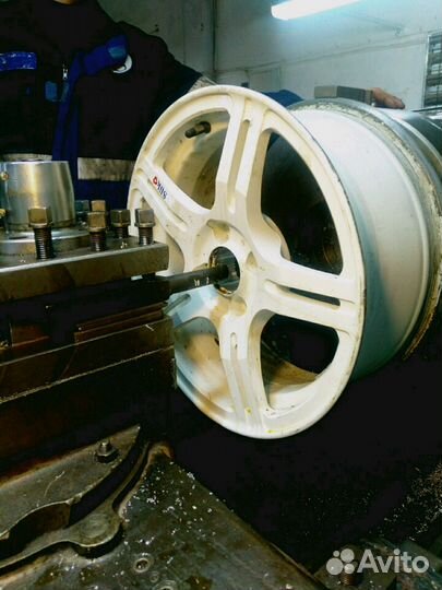 Токарные и фрезерные работы (1К62, дип 300)