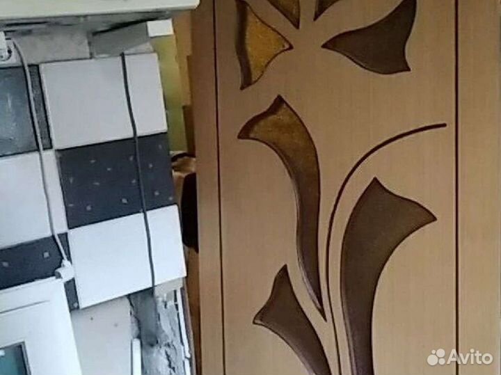 Двери 2 полотна почти одинаковых в рассрочку