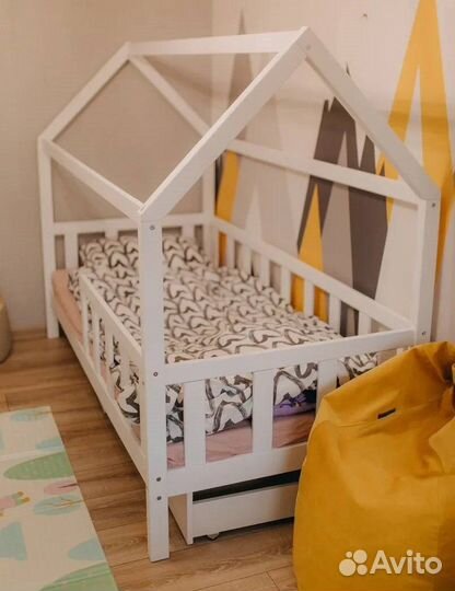 Кровать-домик Хит
